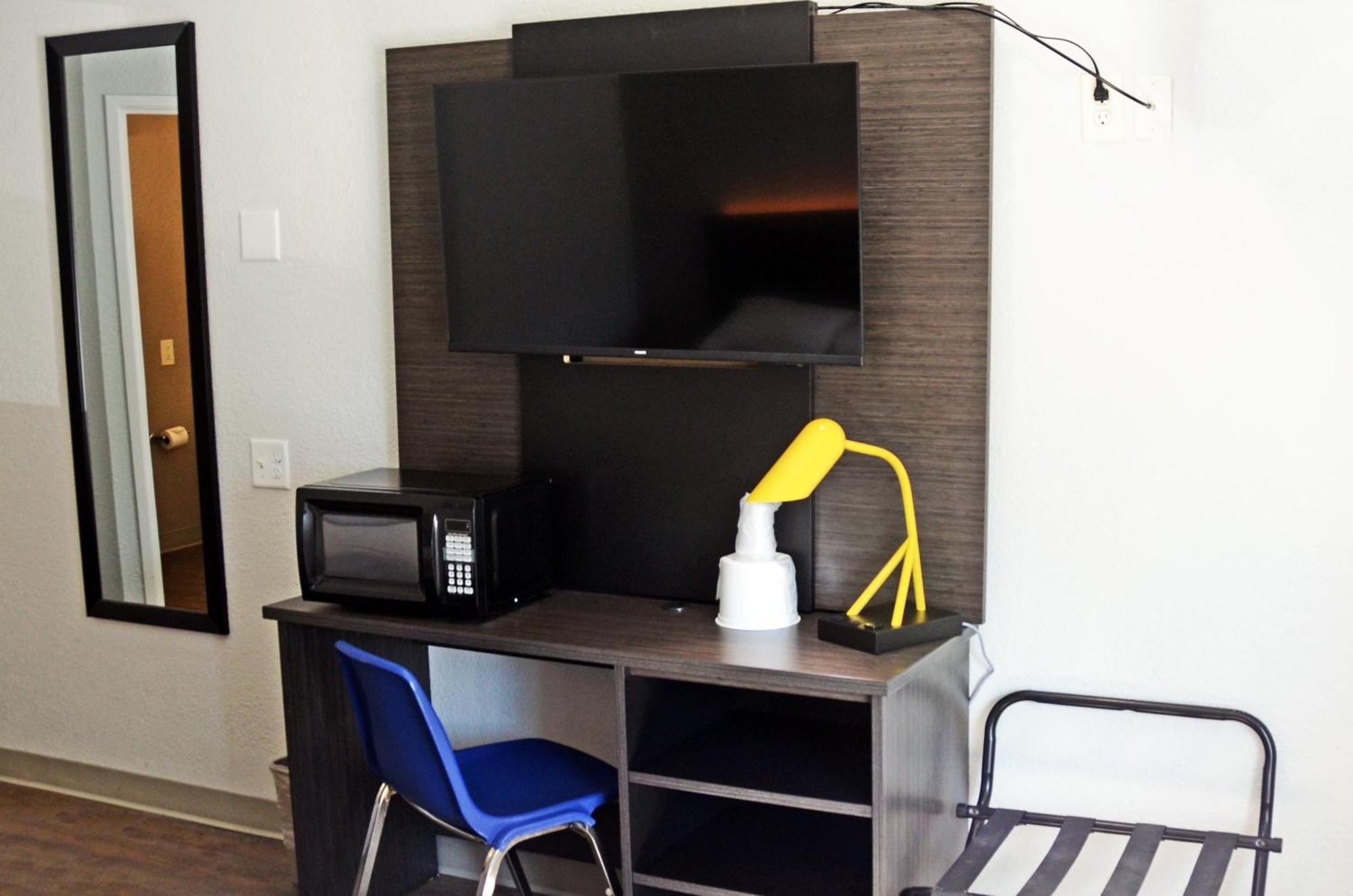 Motel 6-West Des Moines, Ia Bagian luar foto