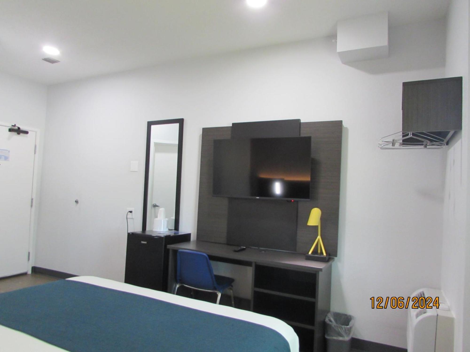 Motel 6-West Des Moines, Ia Bagian luar foto
